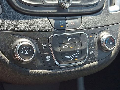 Used 2021 Chevrolet Malibu RS FWD image 15