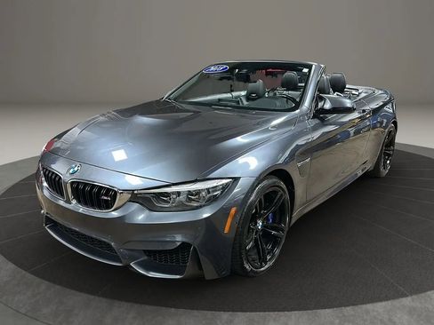 Used 2018 BMW M4 Convertible image 1
