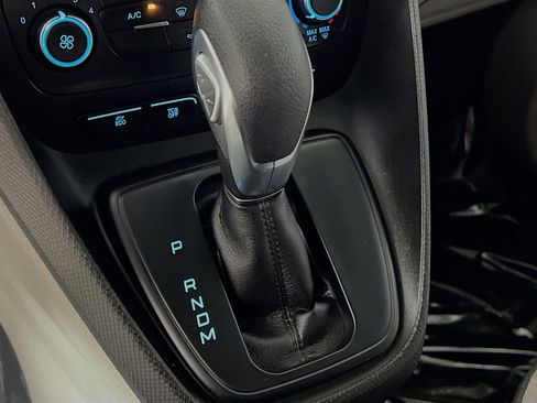 Used 2019 Ford Transit Connect XLT FWD image 24