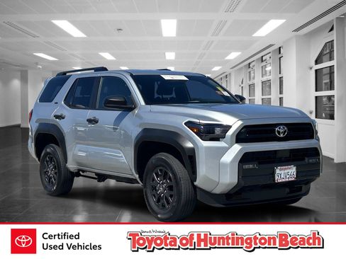 Certified 2026 Toyota 4Runner SR5 AWD/4WD image 1