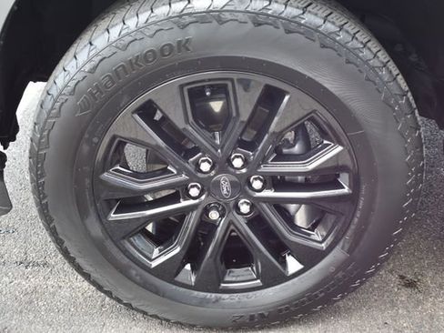 Used 2024 Ford F150 Lariat w/ Equipment Group 502A High AWD/4WD image 65