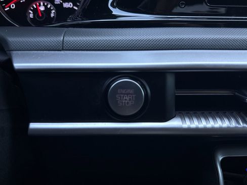 Used 2022 Kia K5 GT-Line image 16