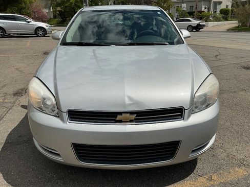 Used 2009 Chevrolet Impala LT FWD image 8