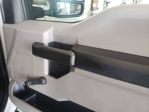 Used 2019 Ford F250 XL RWD image 18