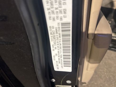 Used 2015 Jeep Grand Cherokee Limited image 4