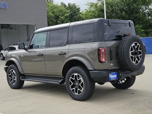 New 2026 Ford Bronco Outer Banks AWD/4WD image 7