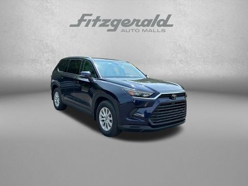 Used 2024 Toyota Grand Highlander AWD image 1