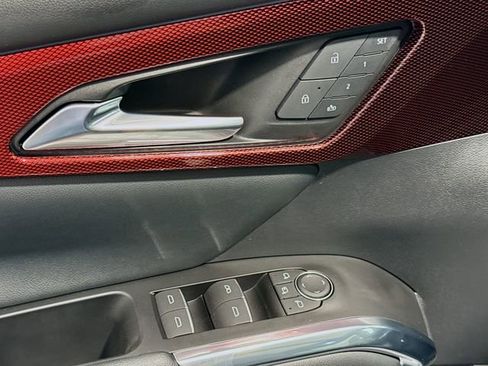 Certified 2024 Chevrolet Traverse RS w/ LPO, Floor Liner Package image 17