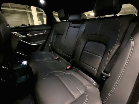 Certified 2025 Jaguar F-PACE R-Dynamic S image 17