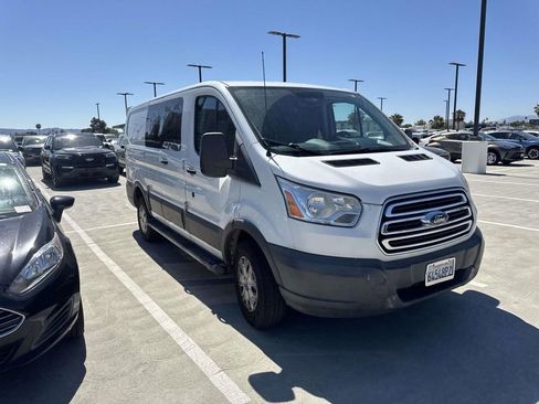 Used 2017 Ford Transit 250 130 Low Roof w/ Exterior Upgrade Package RWD image 11
