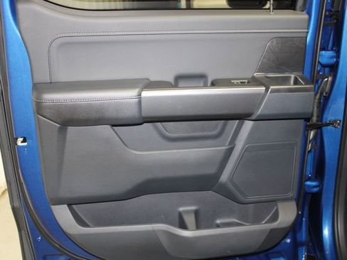 Used 2022 Ford F150 XLT w/ Equipment Group 302A High image 16