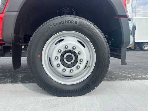 New 2024 Ford F550 4x4 Regular Cab Super Duty image 14