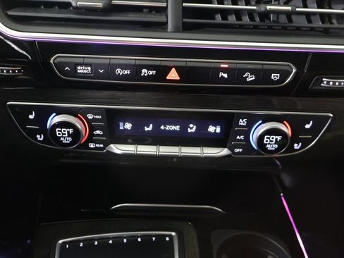 Used 2018 Audi Q7 3.0T Prestige image 58