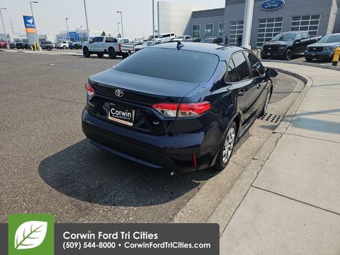 Used 2020 Toyota Corolla LE w/ Carpet Mat Package (TMS) FWD image 7