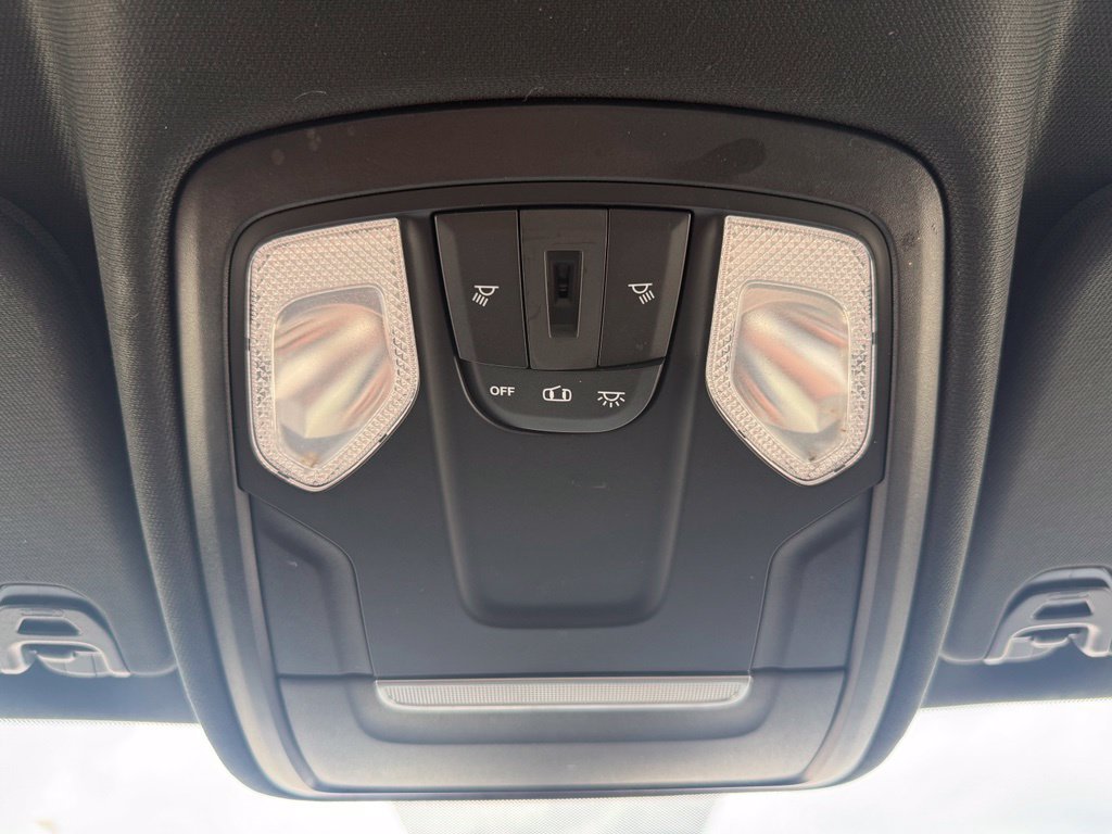 Used 2021 RAM 1500 Big Horn AWD/4WD image 30