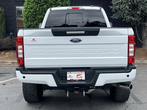 Used 2022 Ford F250 Lariat image 13