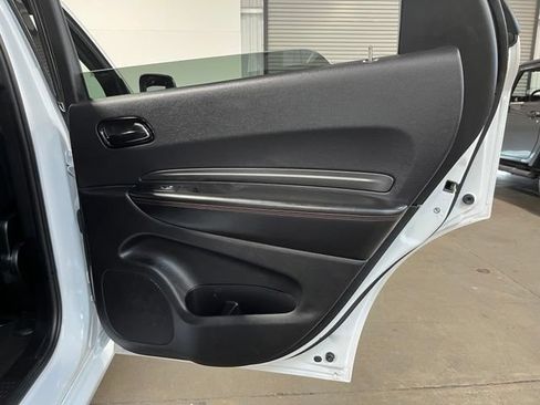 Used 2025 Dodge Durango GT AWD/4WD image 15