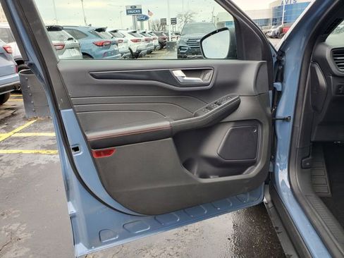 Used 2024 Ford Escape ST-Line w/ Tech Pack #1 image 8