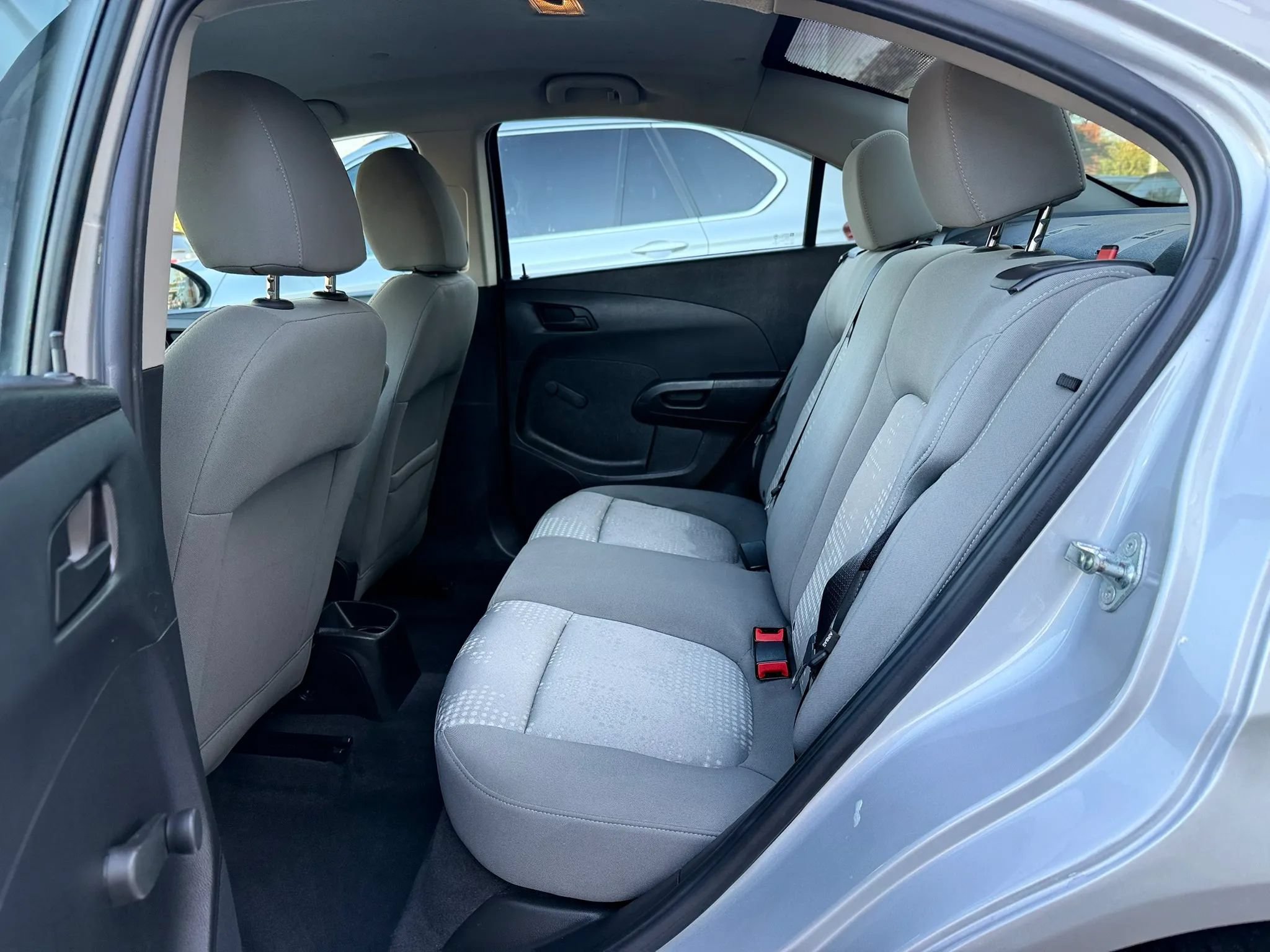 Used 2018 Chevrolet Sonic LS FWD image 22