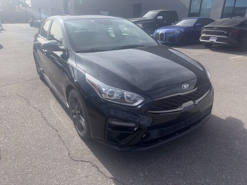 Used 2021 Kia Forte GT-Line w/ GT-Line Premium Package image 2