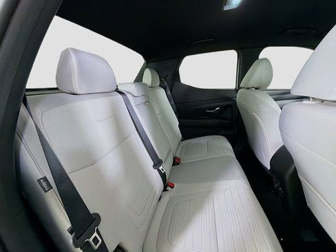 Used 2025 Hyundai Santa Cruz SE FWD image 25