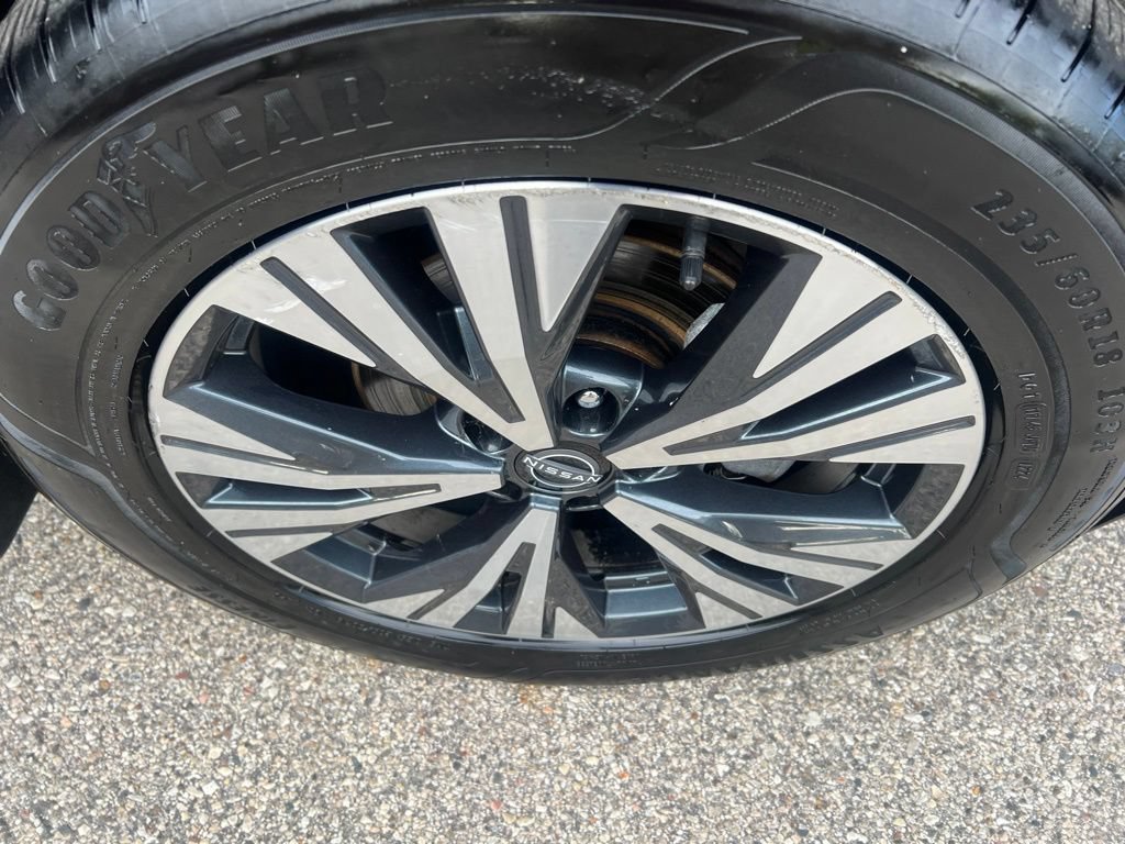 Certified 2023 Nissan Rogue SV w/ SV Premium B Package AWD/4WD image 39