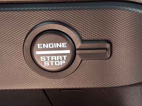 Used 2024 Ford Bronco Badlands AWD/4WD image 24