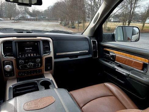 Used 2016 RAM 1500 Laramie Longhorn w/ Convenience Group image 30