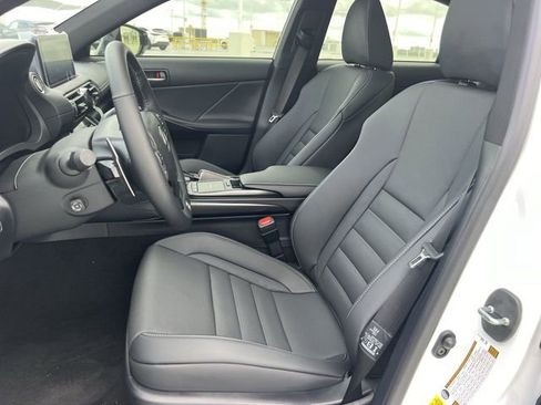 Used 2024 Lexus IS 500 image 11