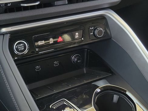 New 2026 Audi Q5 Premium Plus AWD/4WD image 14
