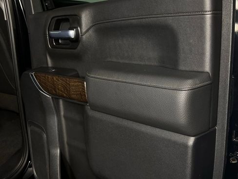 Used 2021 GMC Sierra 1500 Denali w/ Denali Ultimate Package image 32