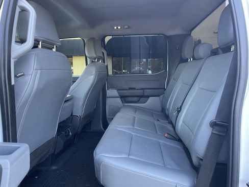Used 2023 Ford F250 XL image 24