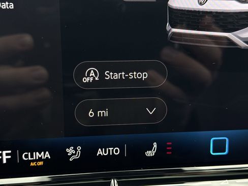 New 2026 Volkswagen Tiguan SE R-Line image 12