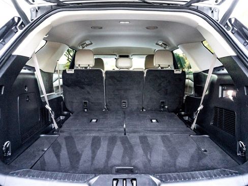 Used 2023 Ford Explorer XLT w/ Equipment Group 202A image 30