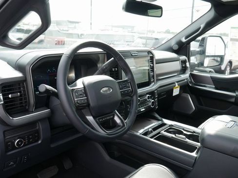 New 2026 Ford F250 Platinum image 17
