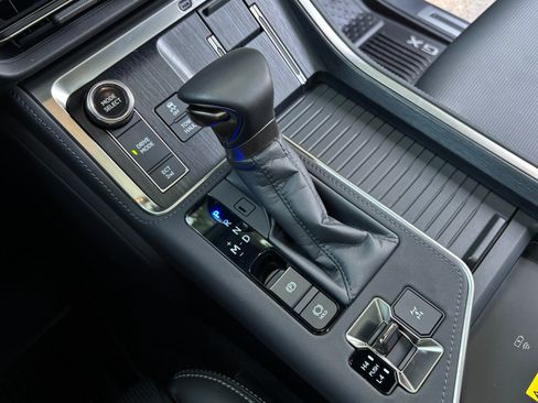 Used 2026 Lexus GX 550 w/ Accessory Package (2T) AWD/4WD image 44