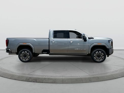 New 2026 GMC Sierra 3500 Denali Ultimate AWD/4WD image 9