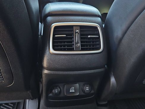 Used 2016 Kia Sorento EX w/ EX Touring Package FWD image 21