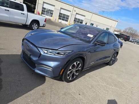 Used 2021 Ford Mustang Mach-E Premium image 1