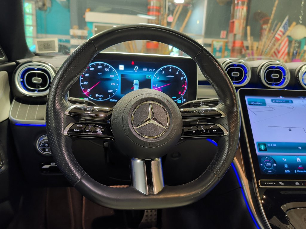 Used 2023 Mercedes-Benz C 300 4MATIC Sedan image 2