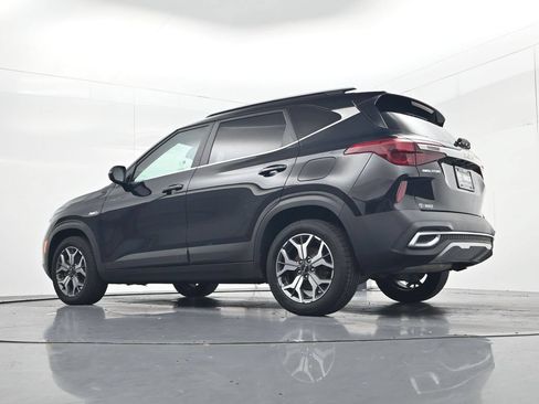 Used 2023 Kia Seltos EX AWD/4WD image 45