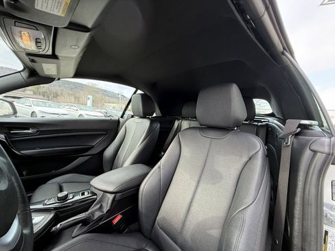 Used 2019 BMW 230i xDrive Convertible w/ Convenience Package image 10