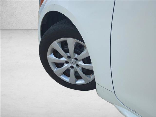 Used 2021 Toyota Corolla LE FWD image 8