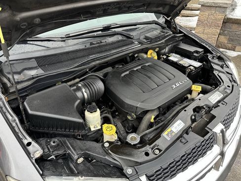 Used 2017 Dodge Grand Caravan SE w/ Power Window Group FWD image 13