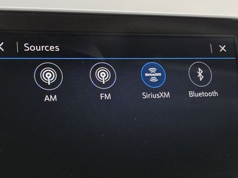 Certified 2023 Chevrolet Malibu LT w/ Driver Confidence Package image 4