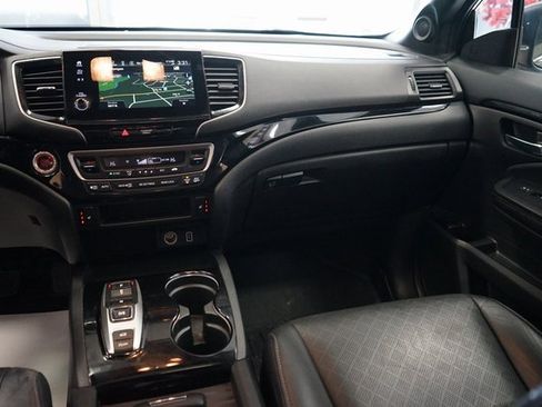 Used 2020 Honda Passport Touring image 13