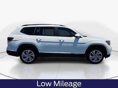 Used 2023 Volkswagen Atlas SE w/ Panoramic Sunroof Package