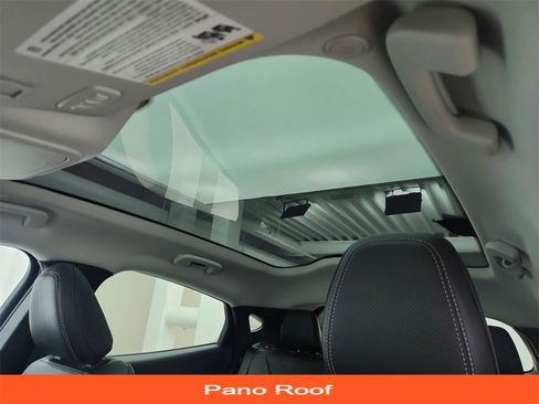 Used 2021 Ford Mustang Mach-E Premium image 13