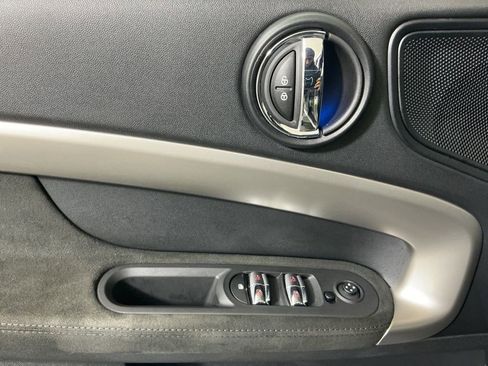 Certified 2023 MINI Cooper Countryman S w/ Signature Upholstery Package image 19