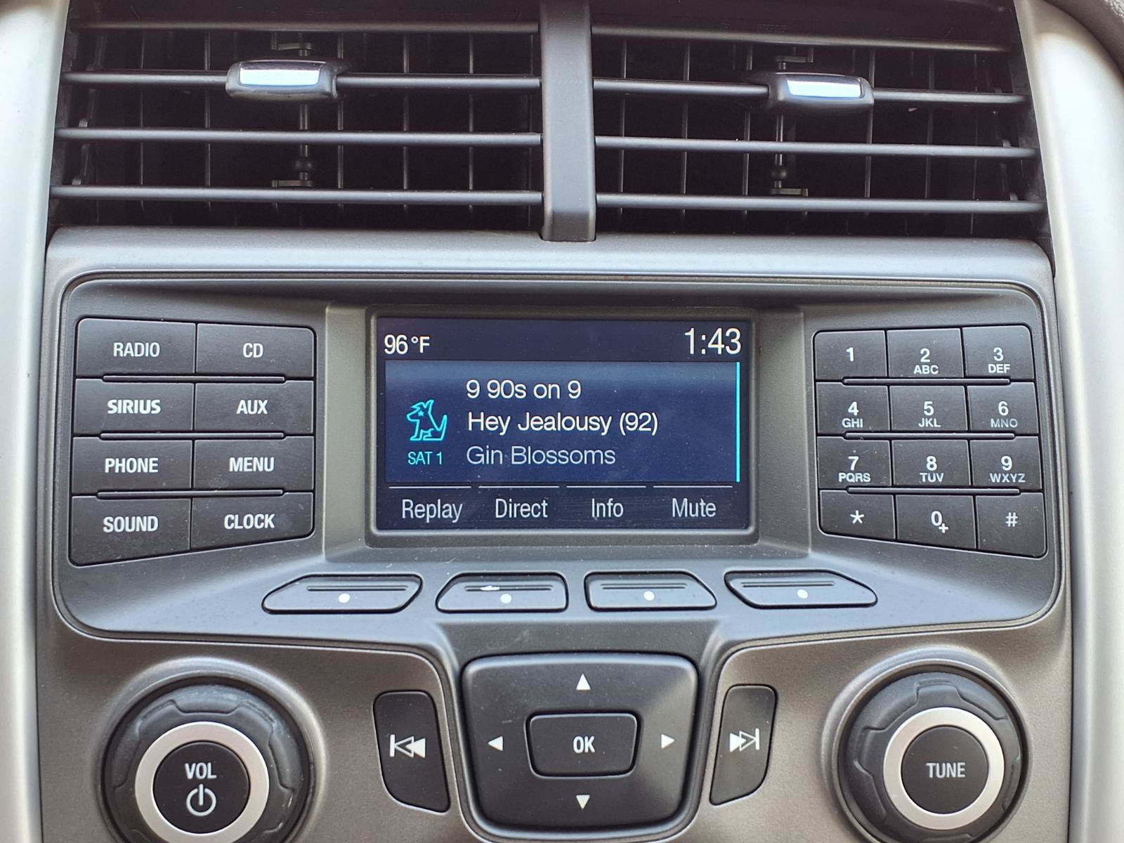 Used 2014 Ford Edge SE w/ Equipment Group 101A FWD image 12